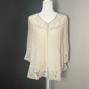 Zac & Rachel Woman's Beige Lace Trim Faux Button 3/4 Sleeve Blouse Top- Size S